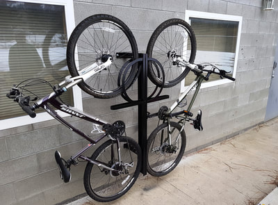 double wall unit vertical bike rack